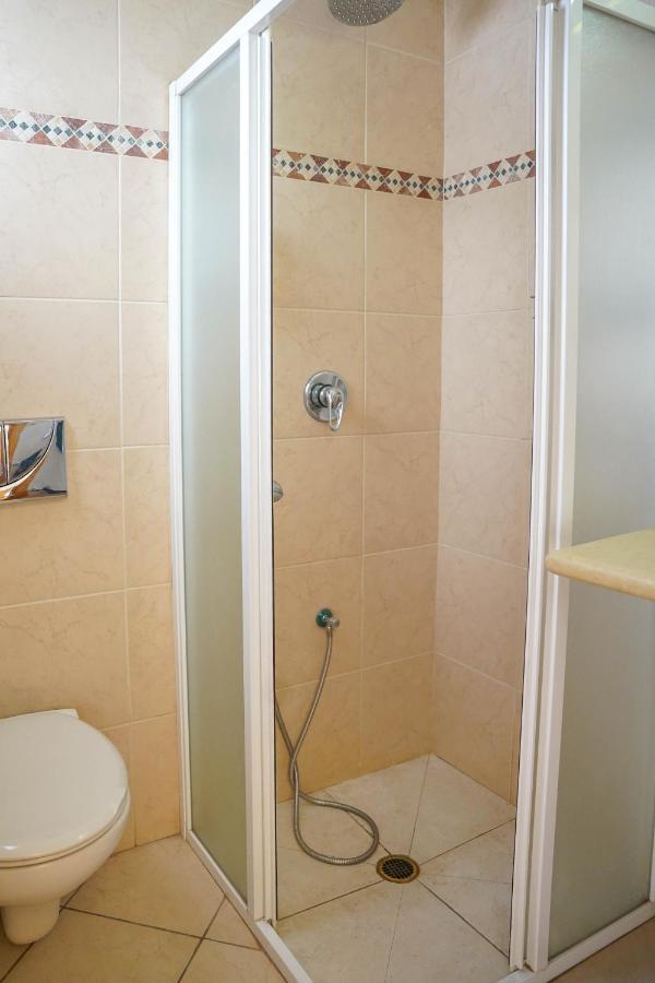 Two Bed Room Apartment 5 Min Walk To The Beach Eilat Exterior foto