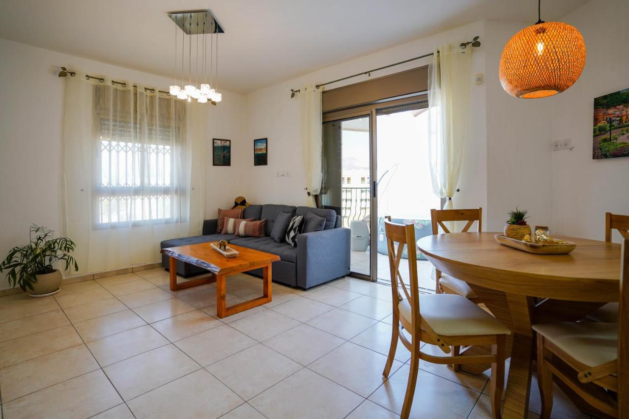 Two Bed Room Apartment 5 Min Walk To The Beach Eilat Exterior foto
