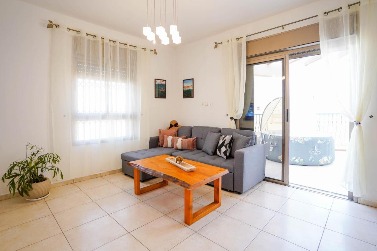 Two Bed Room Apartment 5 Min Walk To The Beach Eilat Exterior foto
